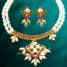 Kundan Pearl Set