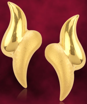 22K Gold Studs
