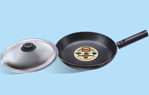 Walter Taper Fry Pan with Lid